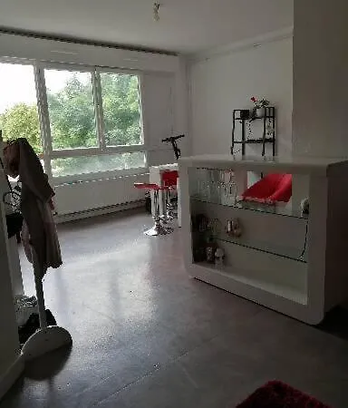 Lili Rose Apartment *